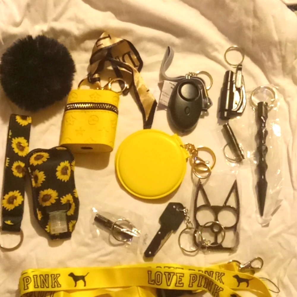 Self defense safety keychain set